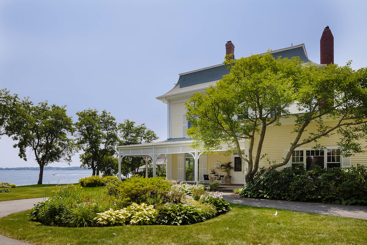 BEVERLY COVE OCEANFRONT, MA