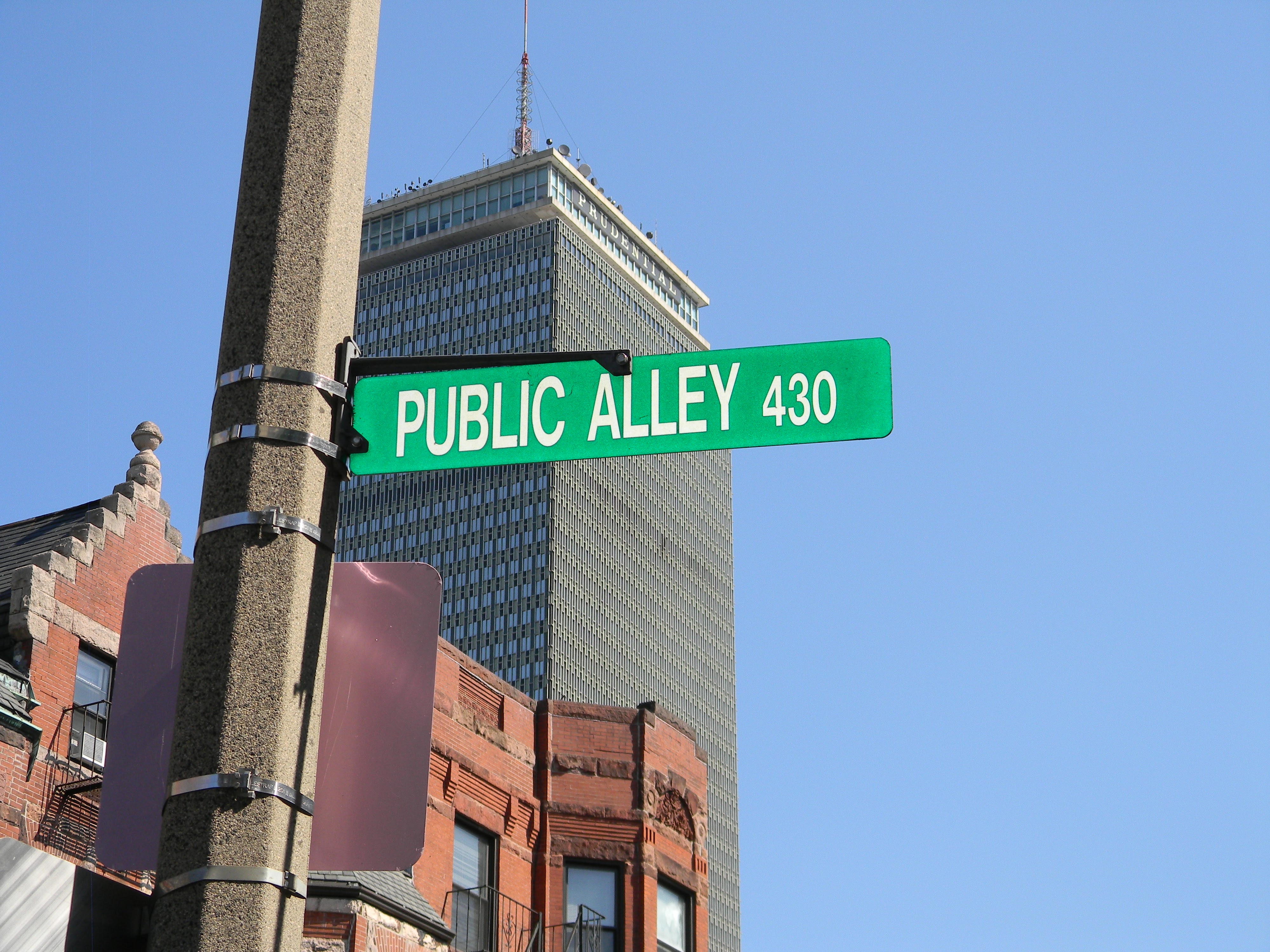 Public Alley