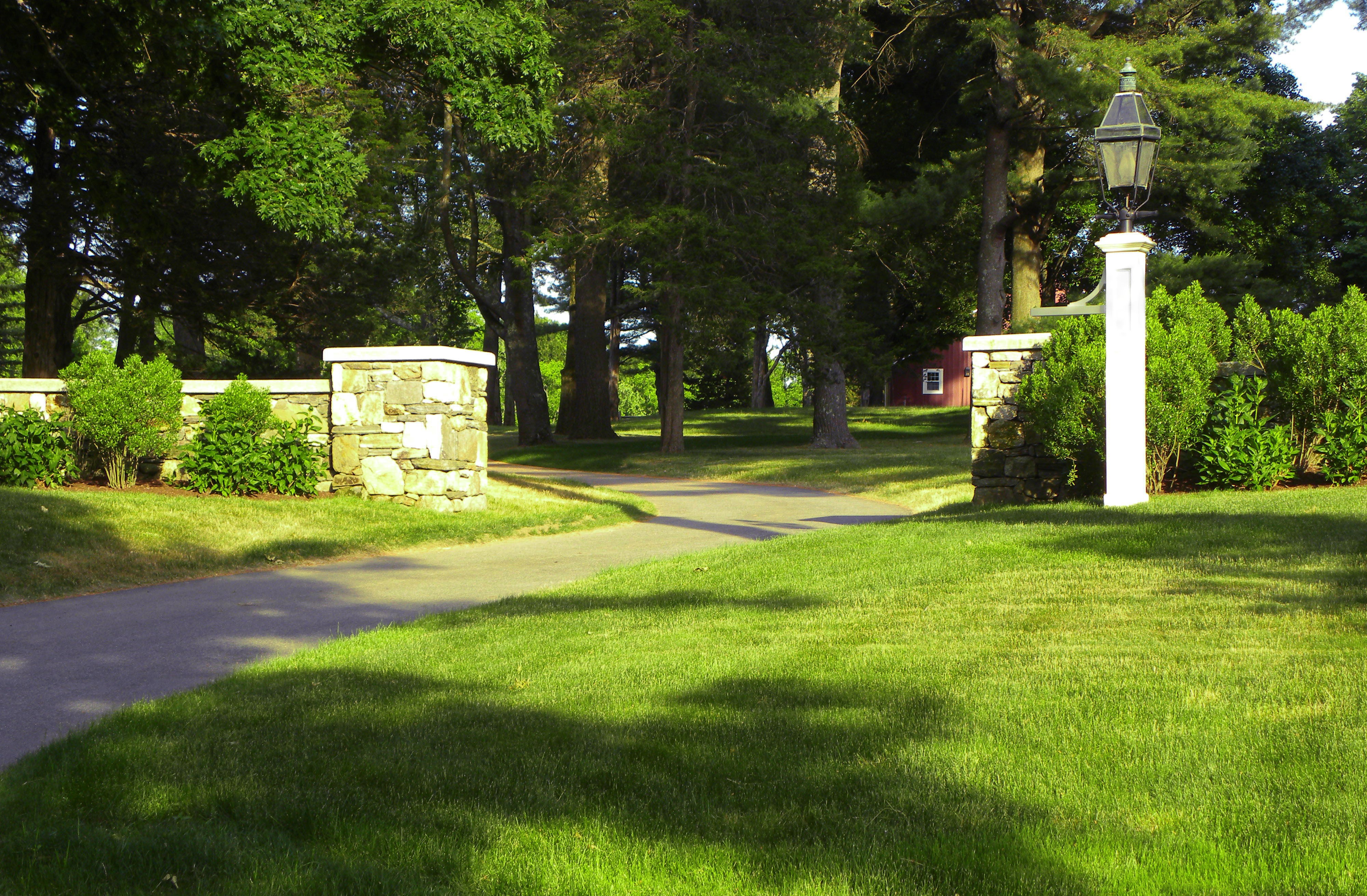 200 Barnes Hill Road, Concord, MA
