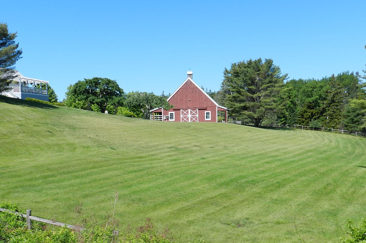 Country Thanksgiving: Pirate's Cove Farm