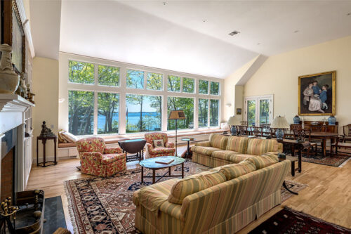 Dining rooms