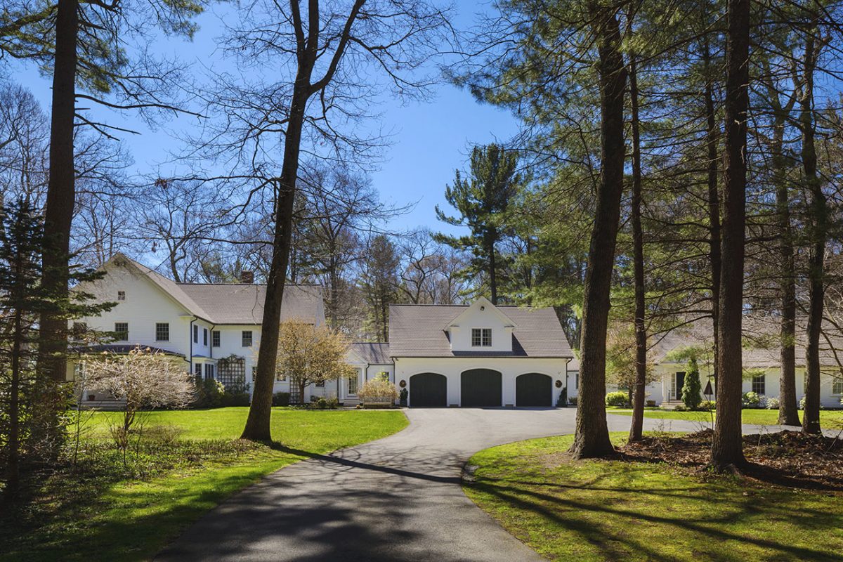 Horse Country - 7 Kinsman Lane, Hamilton, MA