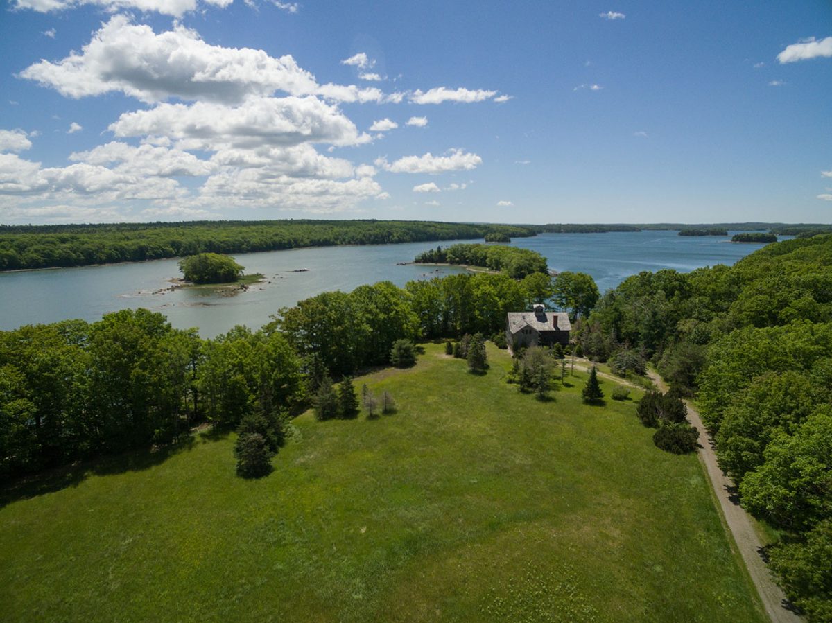 Country Homes for Valentine's Day