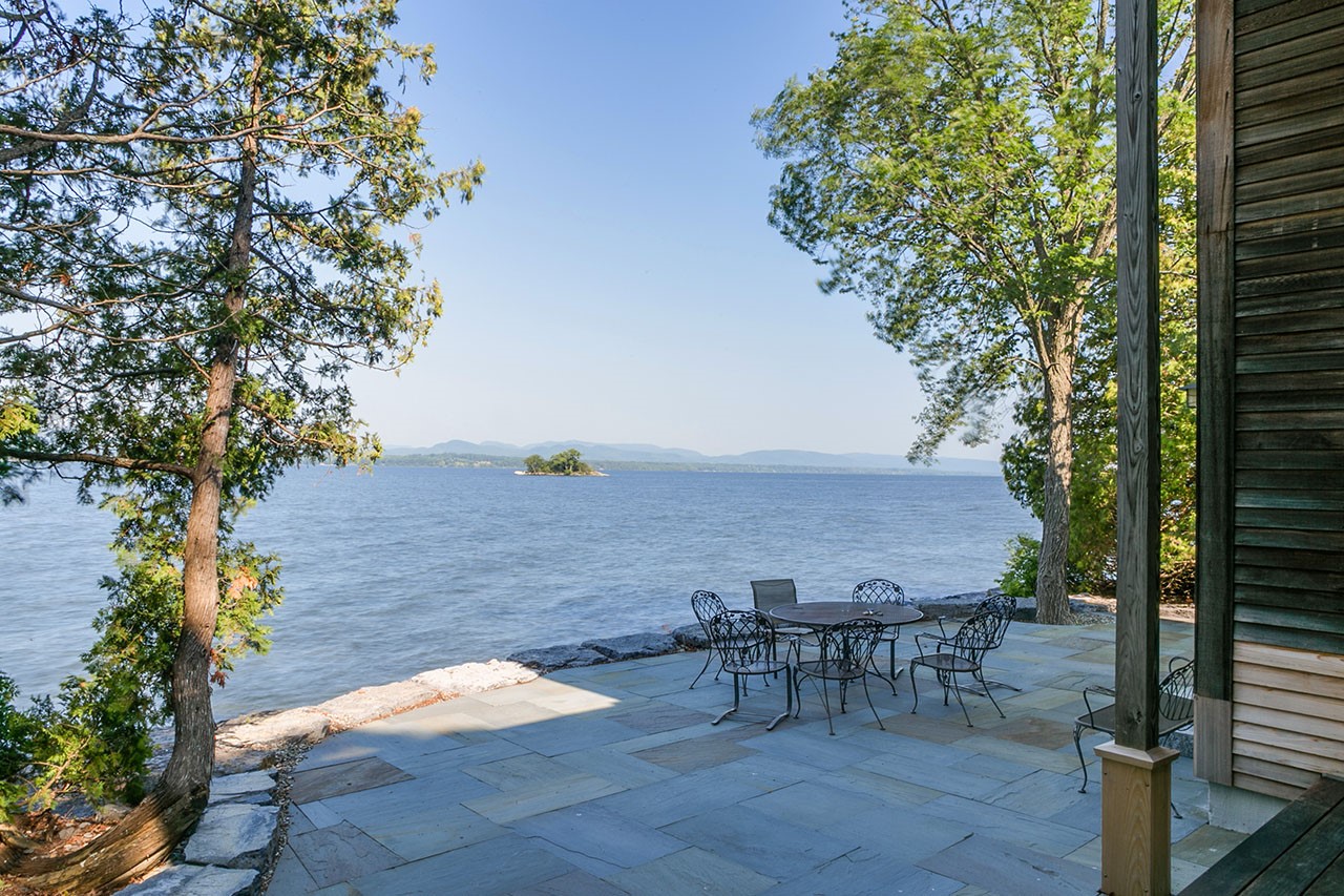 Lake Champlain: 324 Wings Point, Charlotte, VT