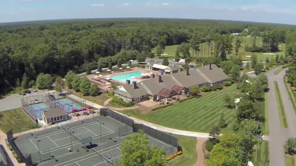 Bay Club 2