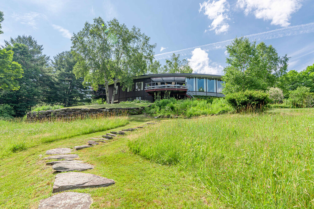 golfer's dream home